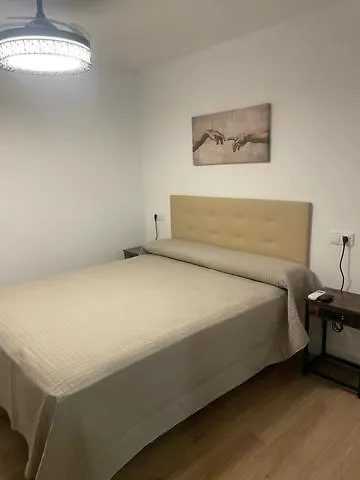 شقة Apartamentos Andasol شيبيونا