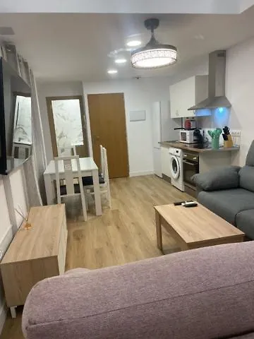 شقة Apartamentos Andasol شيبيونا